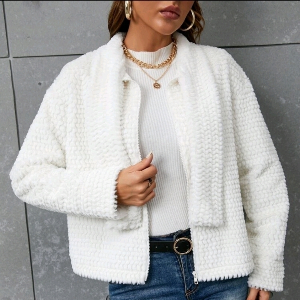 SHEIN Solid Zip Up Teddy Jacket Ladies Furry White Casual Fuzzy Small - Picture 3 of 6